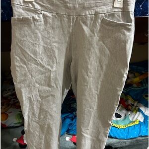 Woman’s Closet Clean Out